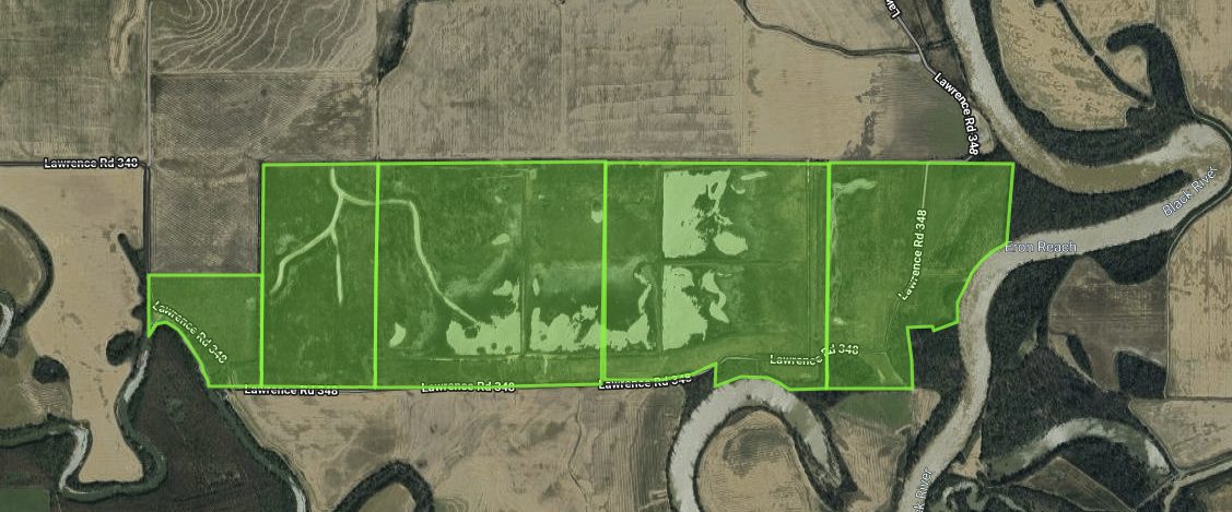 <p style="font-size:14px; font-style:italic; color:#5A5A5A;">
Approximate parcel boundaries shown for reference.
</p>